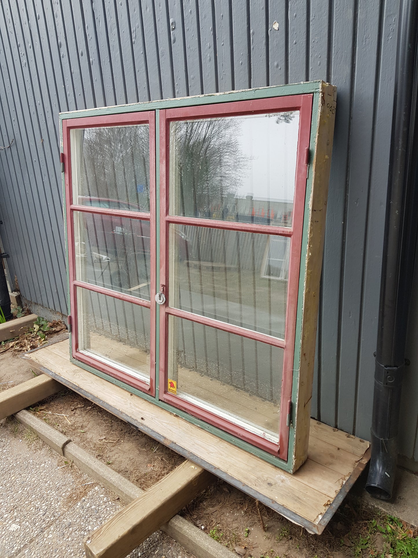 Art 01Ö 1st B138.5 H128.5 D10.5 kopplade 4000KR