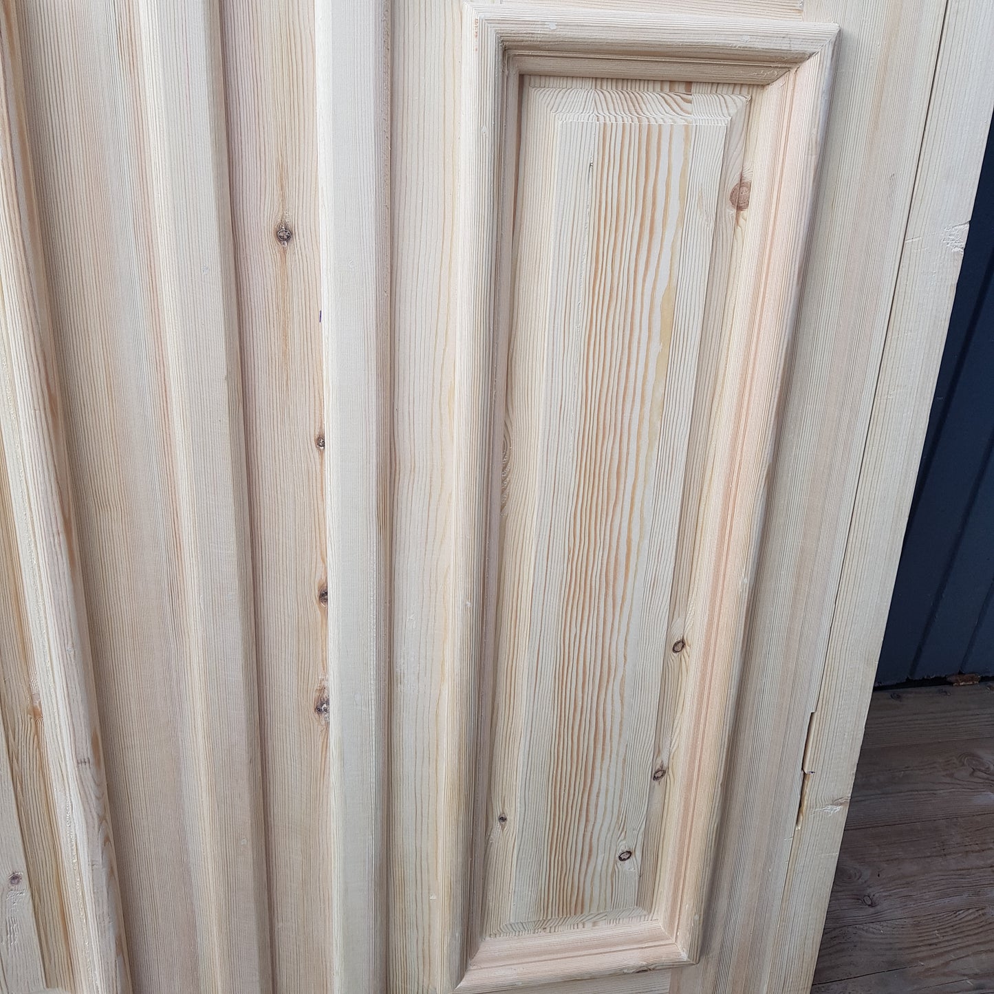 Art 814 b91 h220 Master-bedroom pris 16000 kr SÅLD går att beställa
