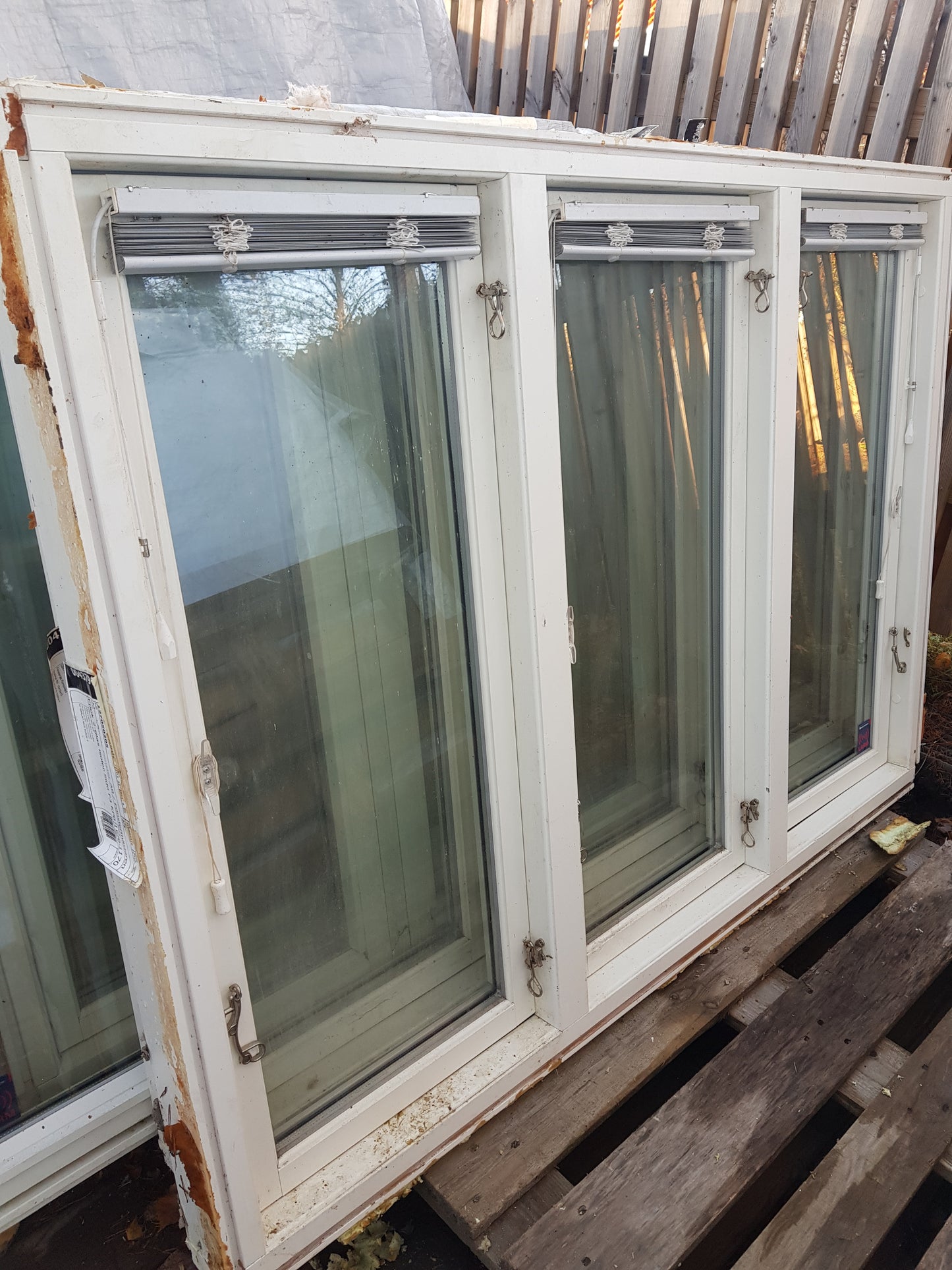 ART 557 B 160 H 120 PRIS 6500 KR 3glas mockfjärd