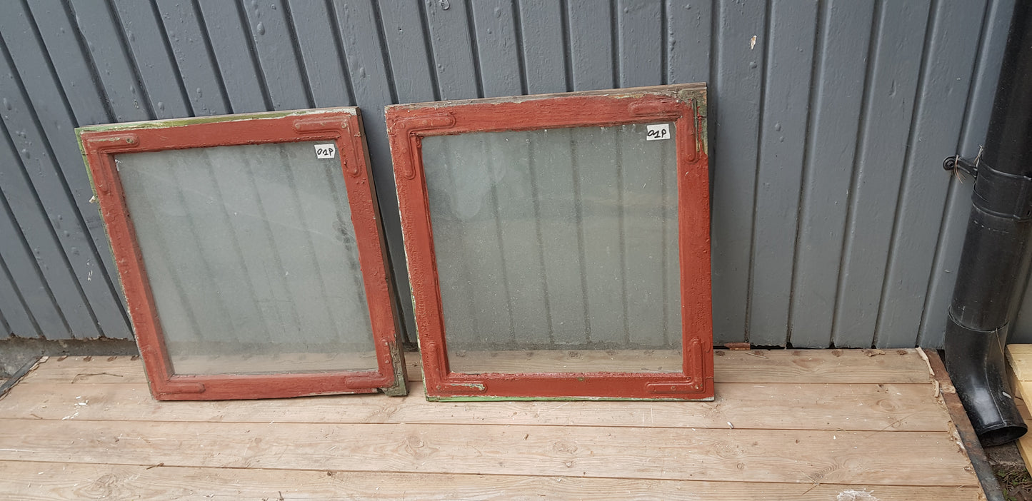 Art 01P 2st B53 H56 D2 munblåsta 650 kr per st
