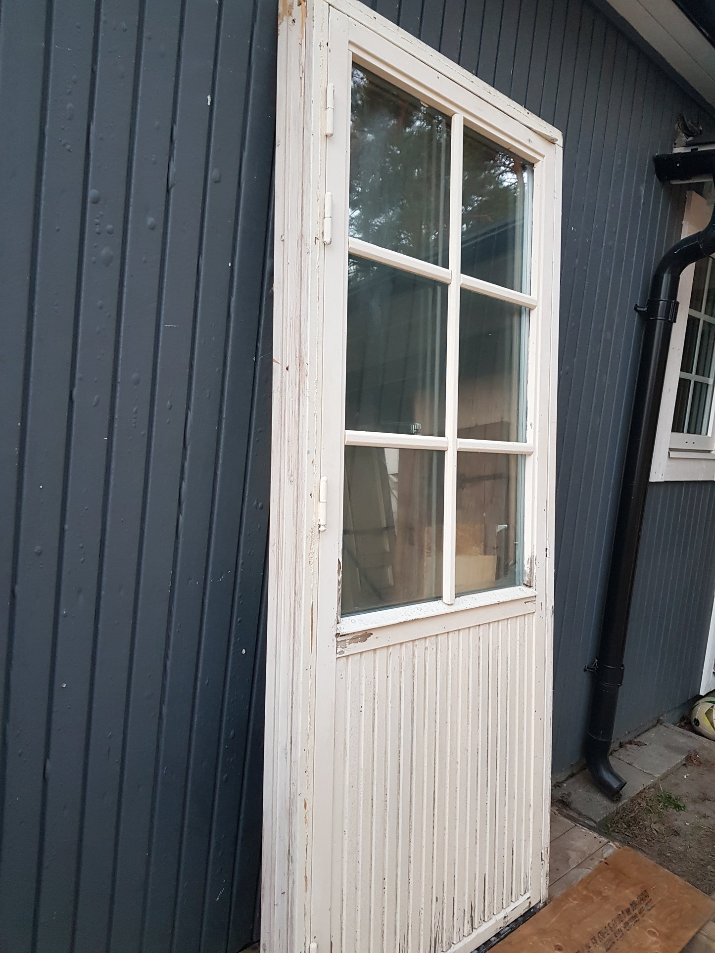 Art 853 B90 h210 br 85 tre glas 4500 kr