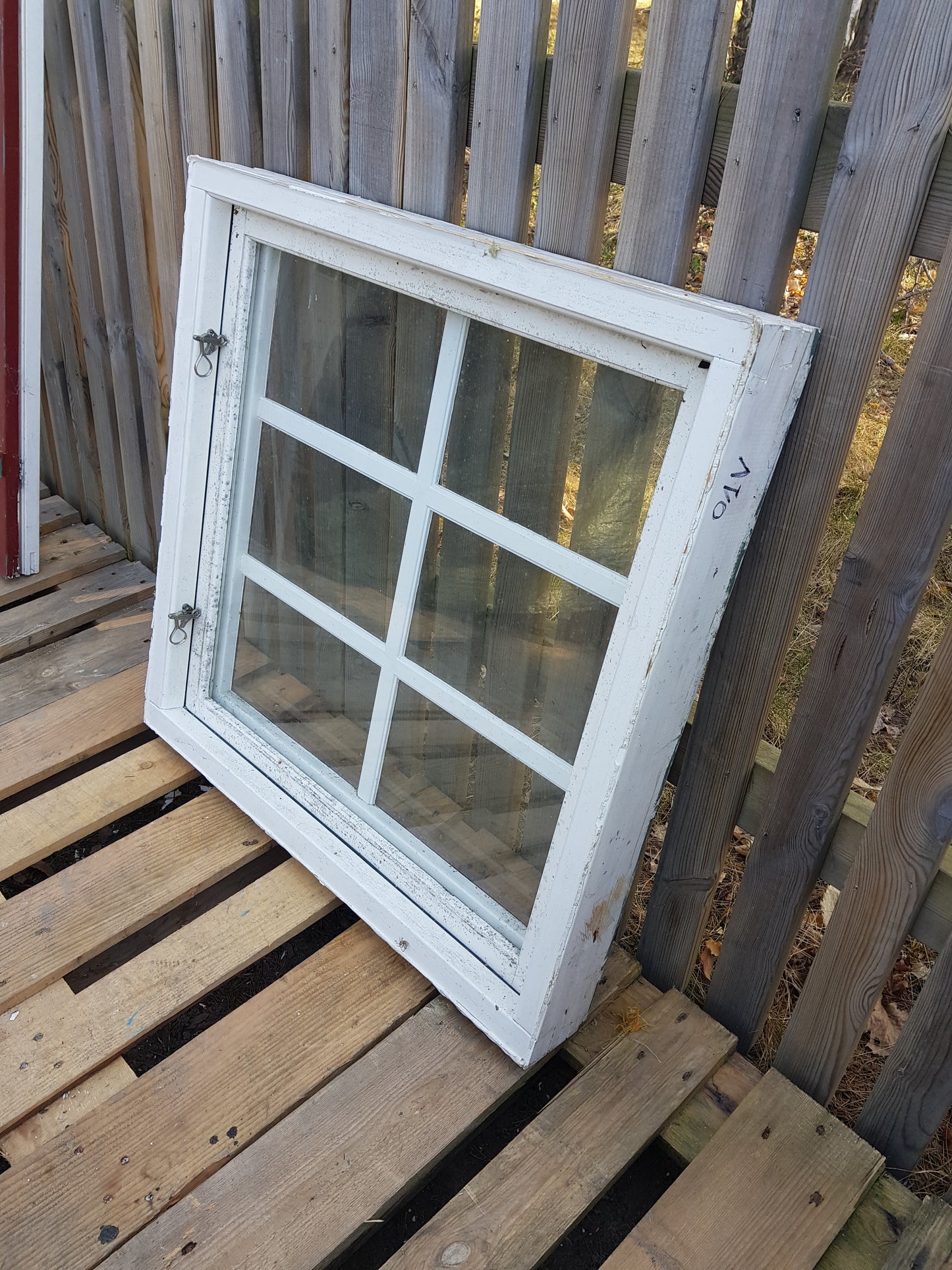 Art 01V B78.5 H78.5 D10.5 kopplat 3000kr äkta spröjs