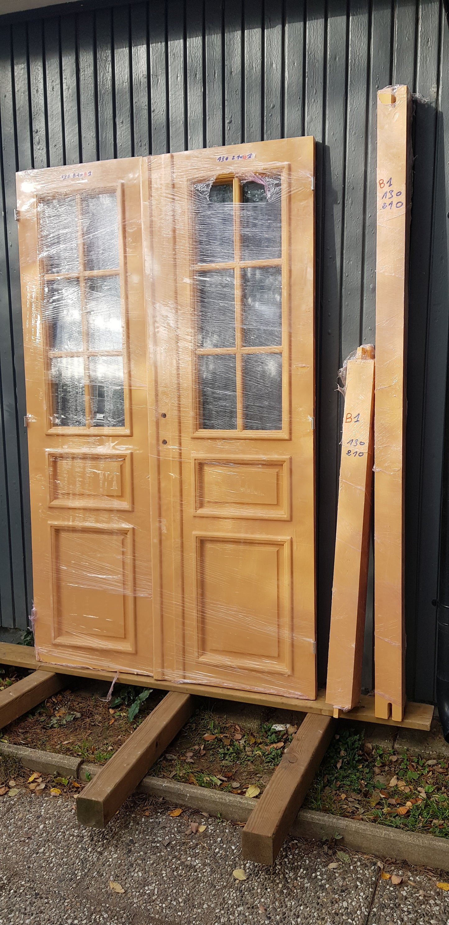 ARTIKELNUMMER 168 b130. h210 pris 16000 kr