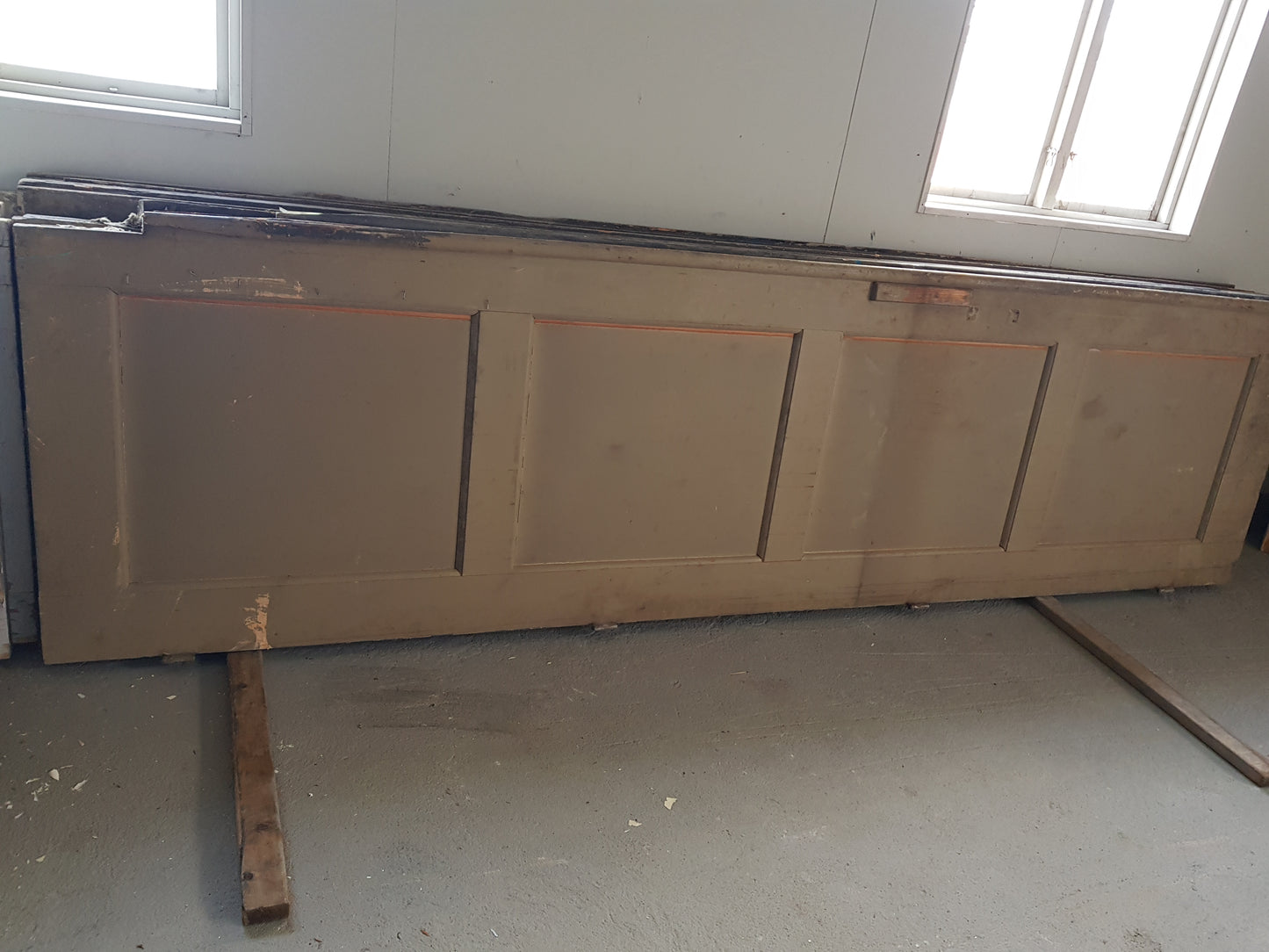 Art 830 port pardörr består av 4st dörrar b93 × h 354 × d 5.5 per dörr 15000kr