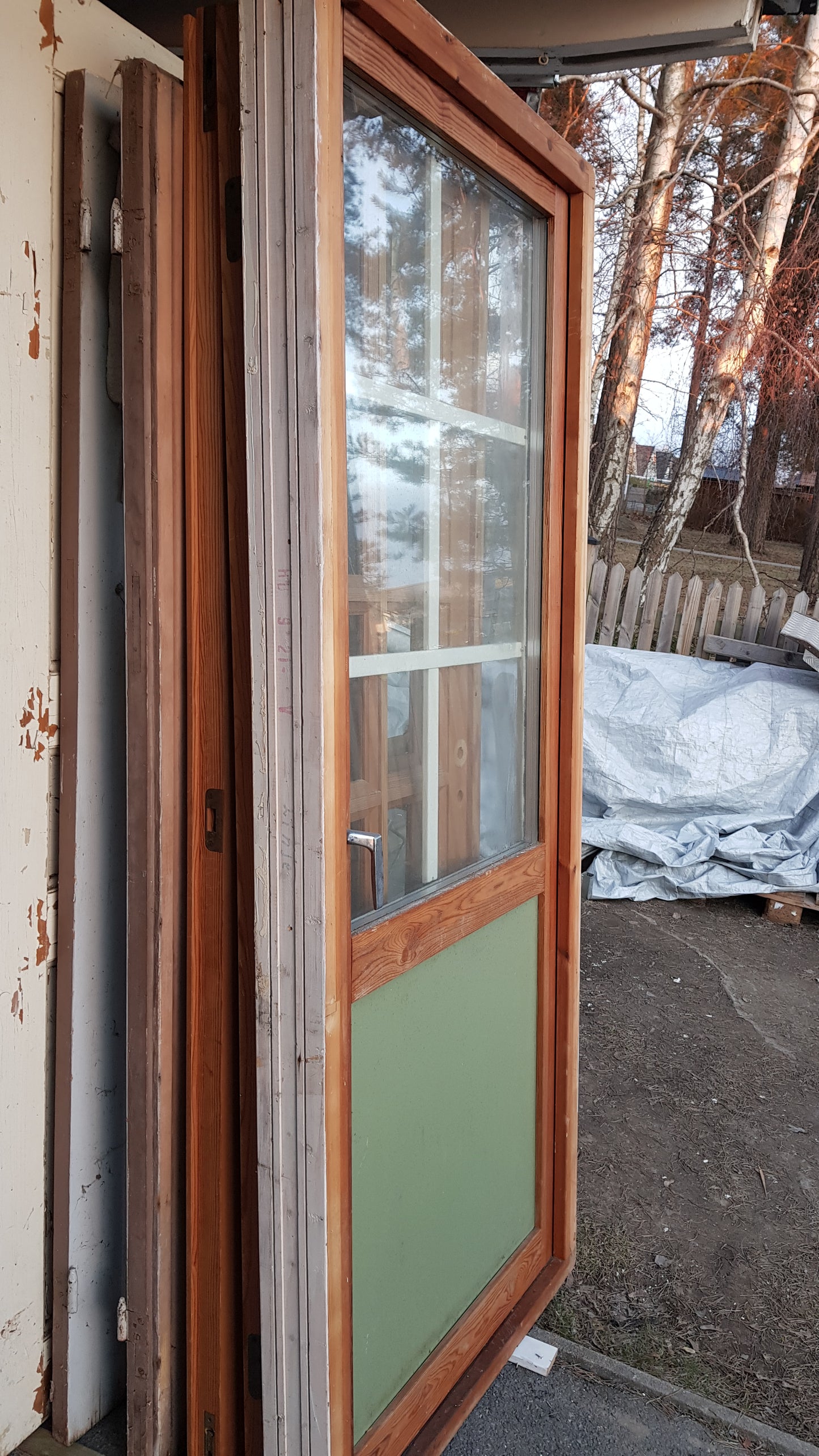 Art 853 B90 h210 br 85 tre glas 4500 kr