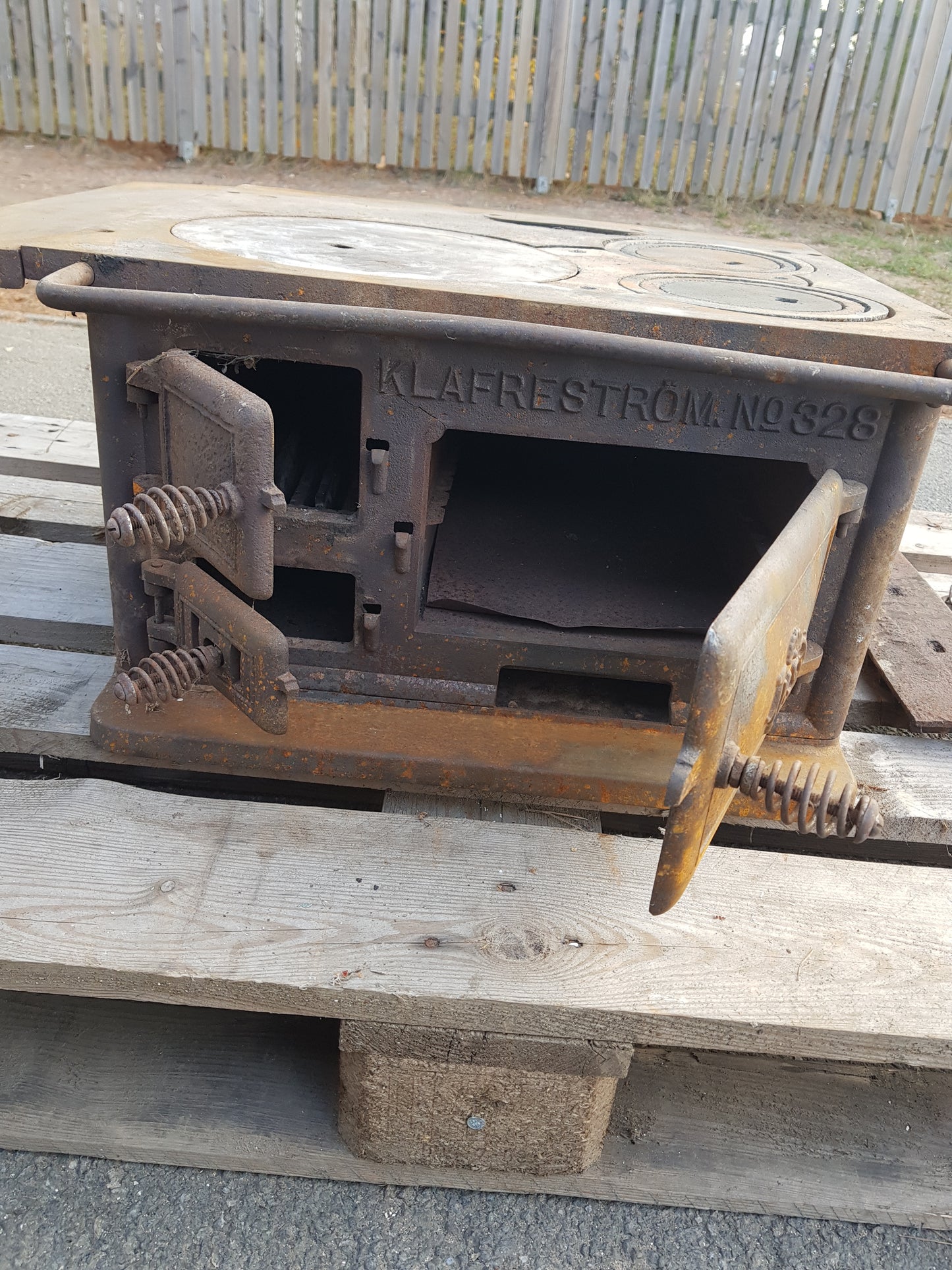 ART 804 B63.5 H29.5 D54 PRIS 3000KR