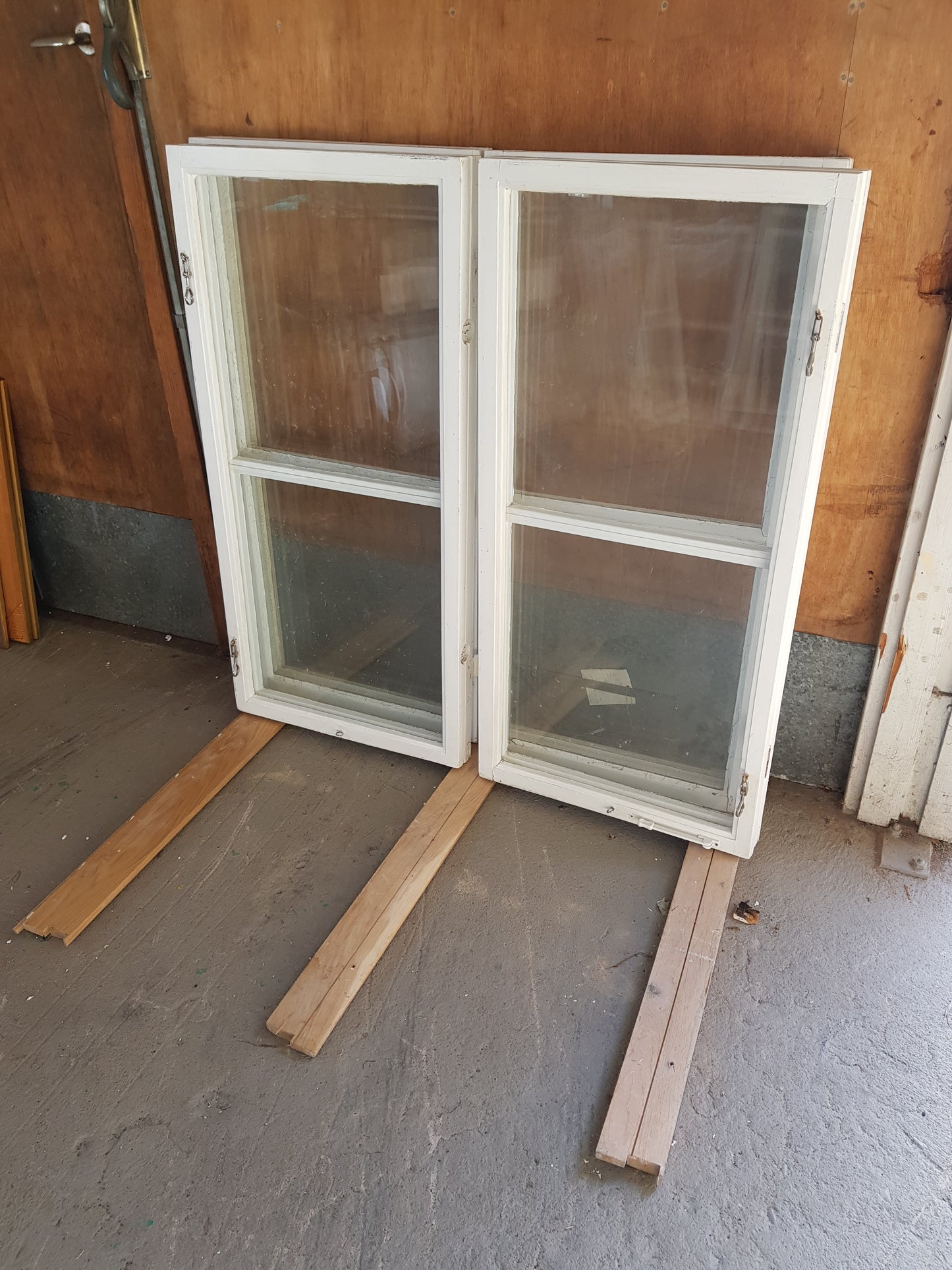 Art 852C 4st b53 h108.5 1000kr st utan karm (Borlänge)