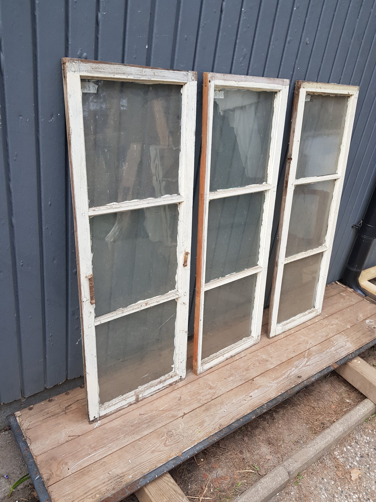 Art 01R 3st B39.5 H110.5 D2.5 munblåsta 1000 kr per st