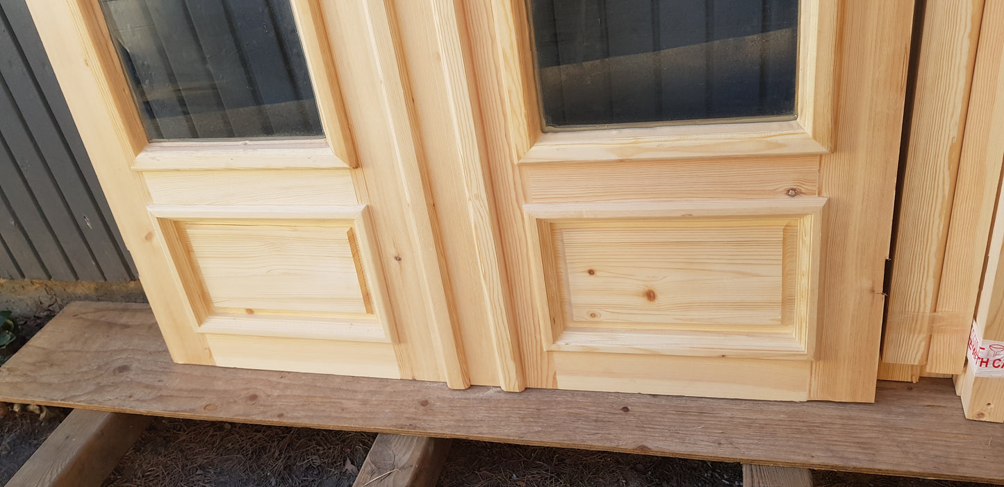 Art 820 b130 h200 br 42 pris 15000kr tillkommer 1000kr för låskista och gångjärn