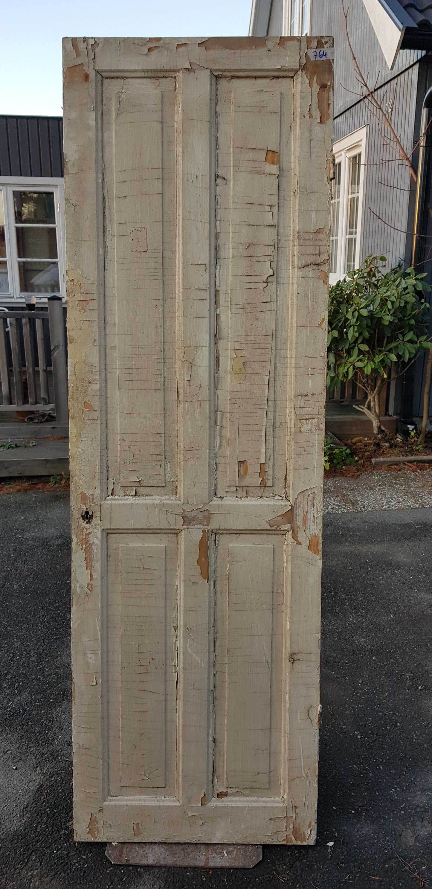 ART 764 B 63 H 198 D 3.5 PRIS 2500 KR HÖGER