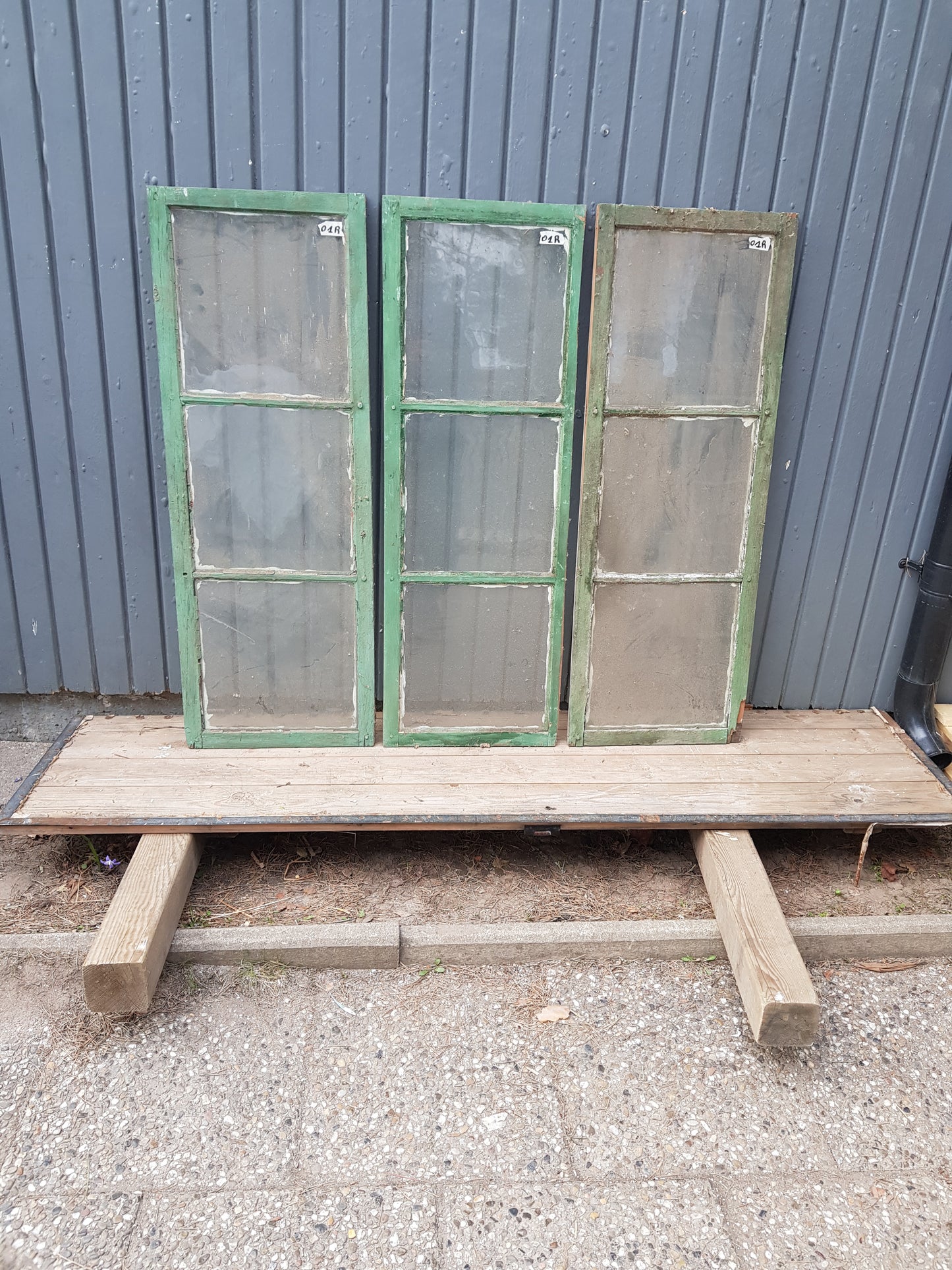 Art 01R 3st B39.5 H110.5 D2.5 munblåsta 1000 kr per st