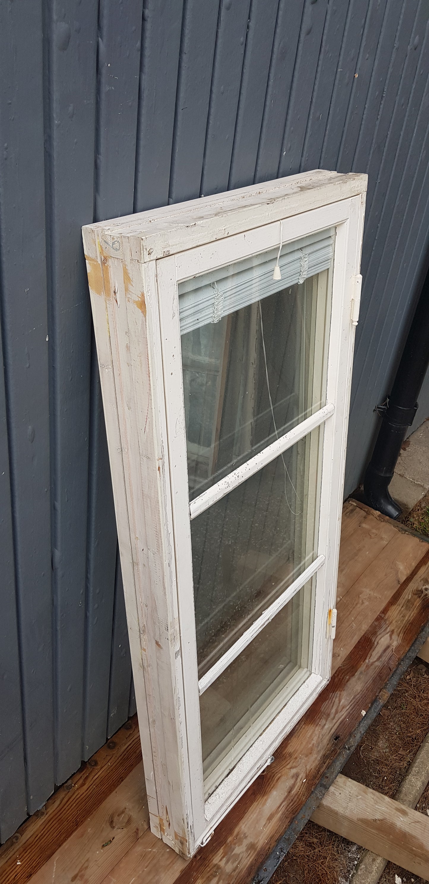 Art 257E b58.5 h128.5 påläggande spröjs pris 2500