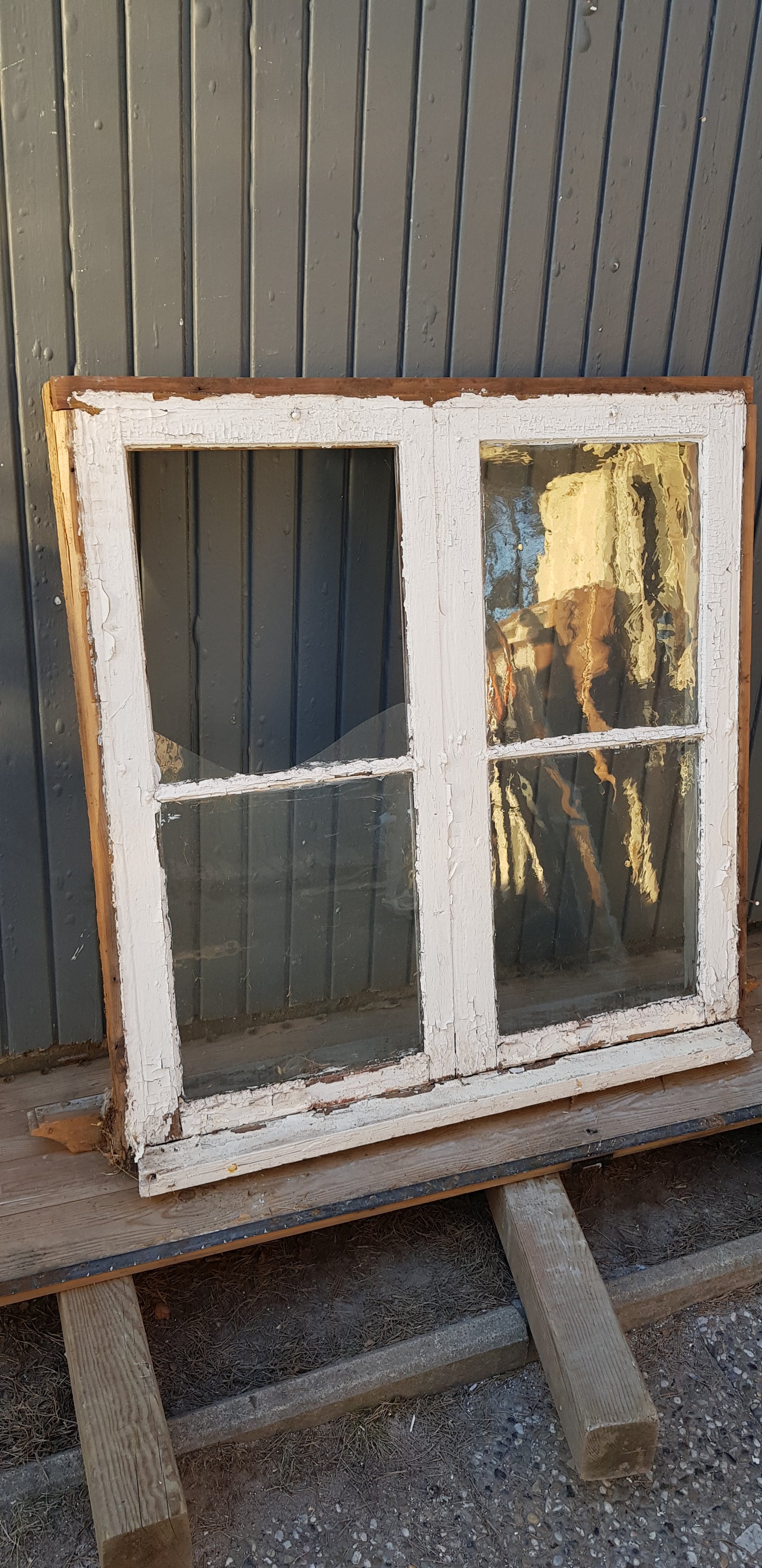 256C B103 h106 d10.5 munblåst 3000kr