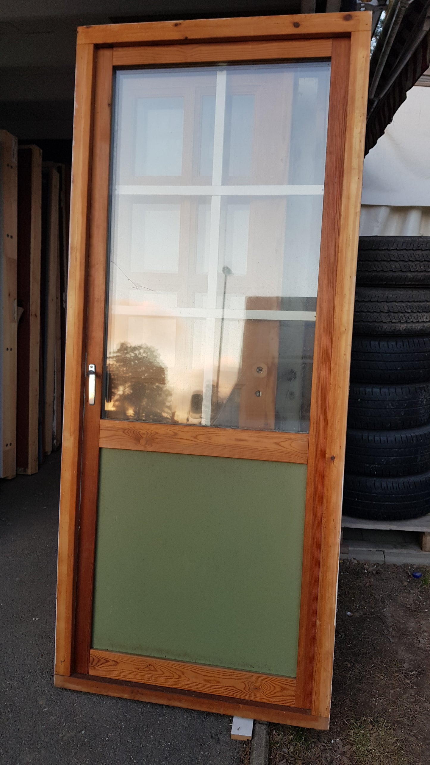 Art 853 B90 h210 br 85 tre glas 4500 kr