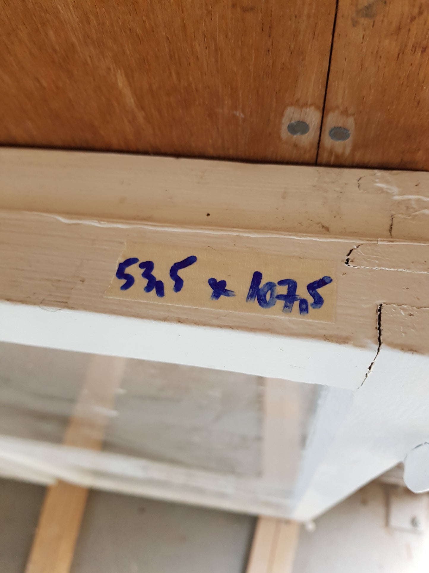 Art 852A   2st b53.5 h107.5 1000kr st utan karm (Borlänge)