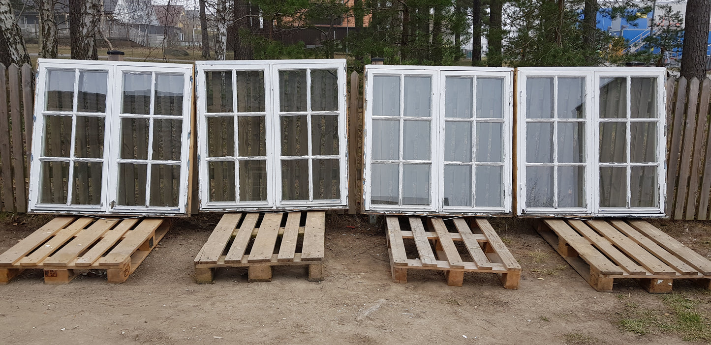 Art 02D 4st B118.5 H118.5 D10.5 kopplade med äkta spröjs 4000 kr per st.
