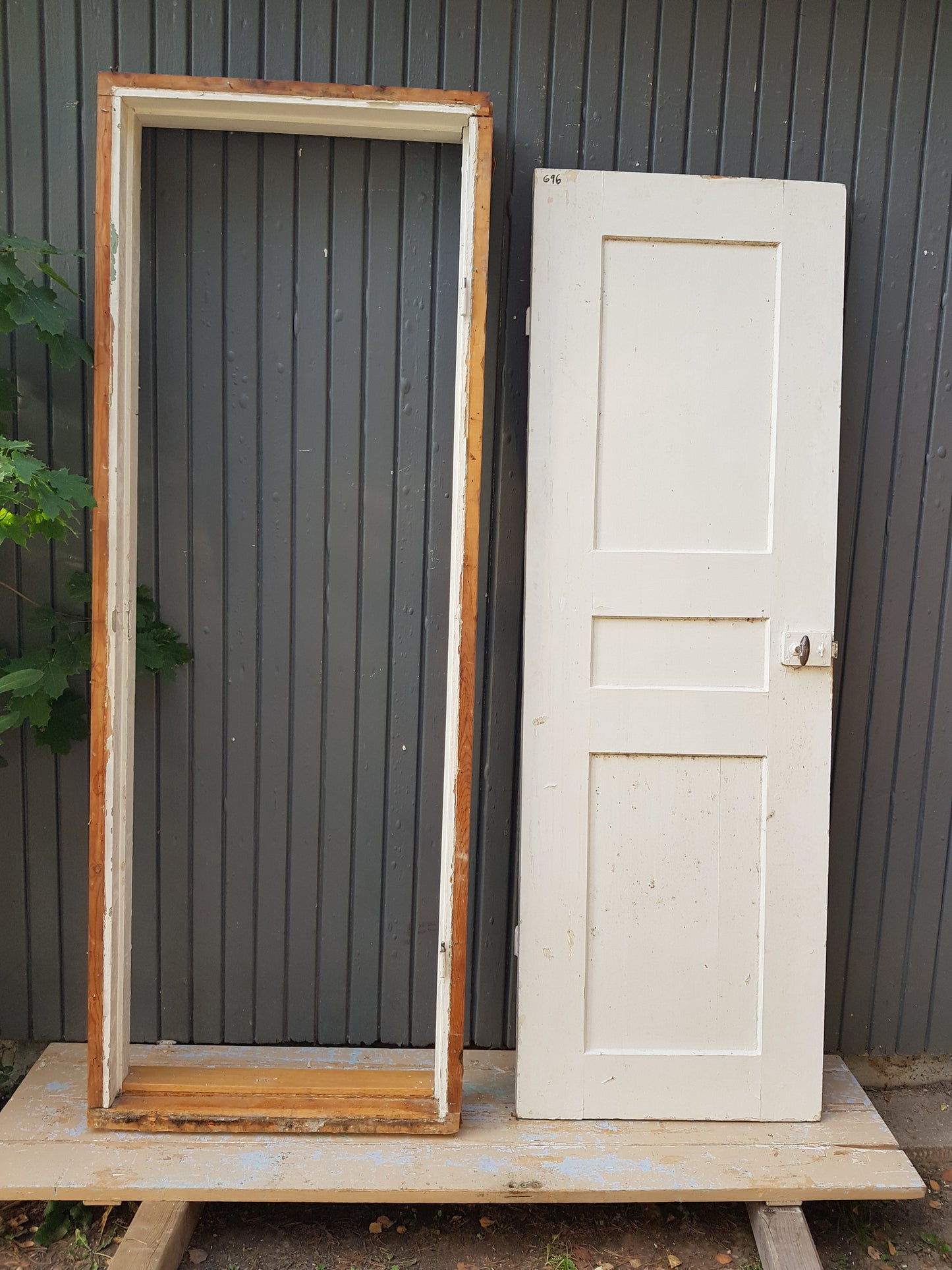 ART 696 B76.5 H212 D13 PRIS 3500 kr höger