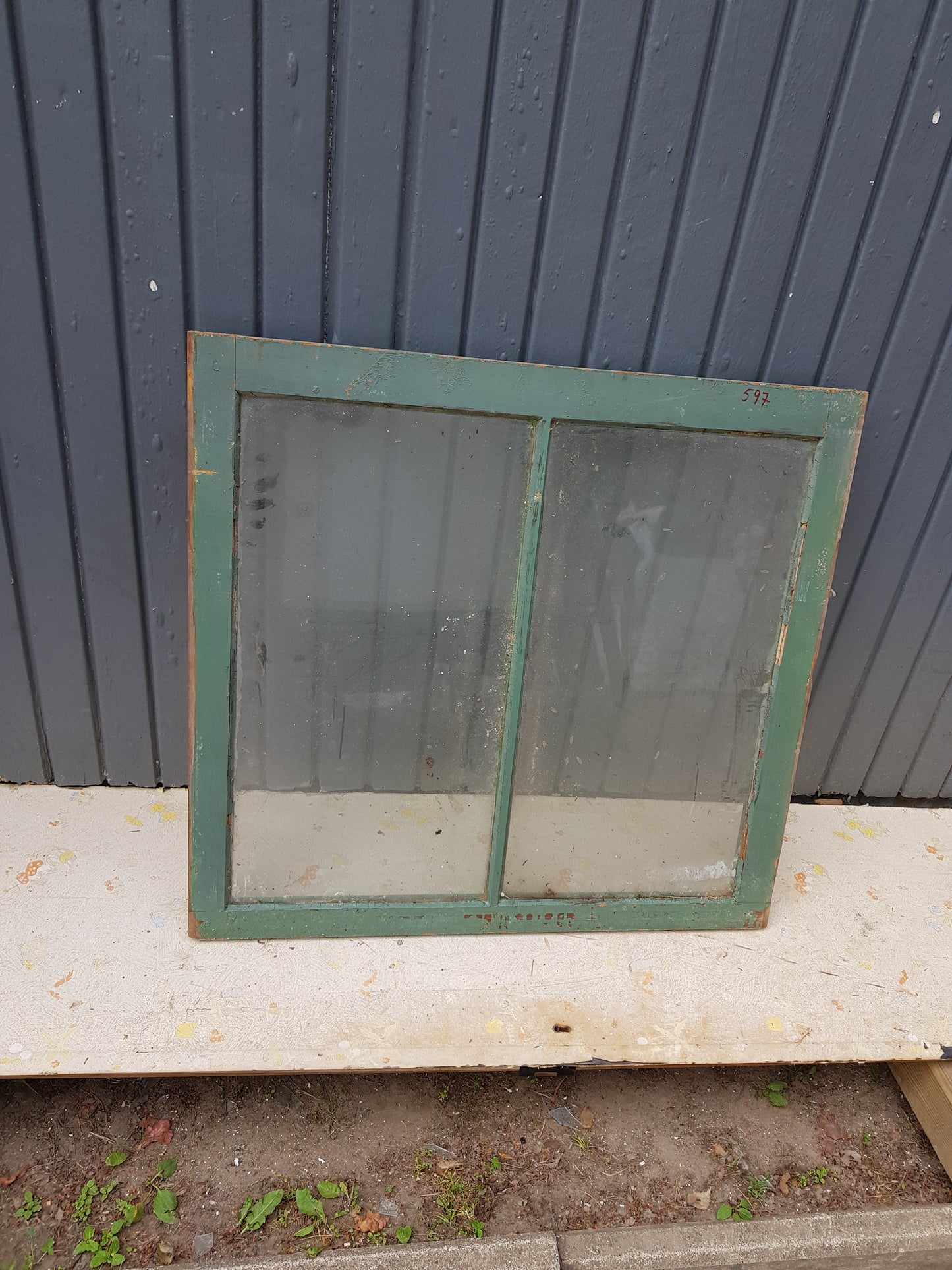 ART 597  B 79.5 h74.5  pris 500 kr