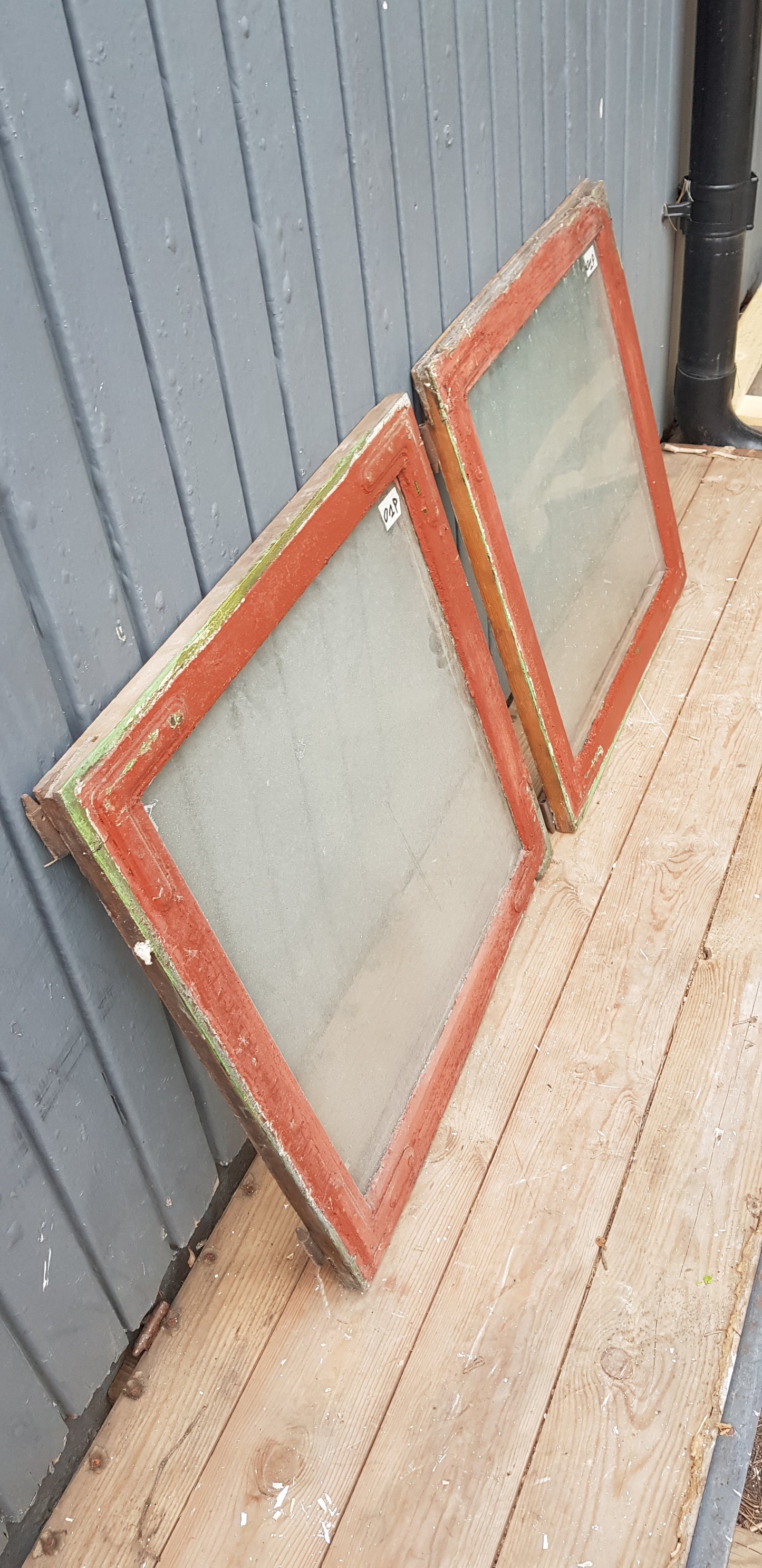 Art 01P 2st B53 H56 D2 munblåsta 650 kr per st
