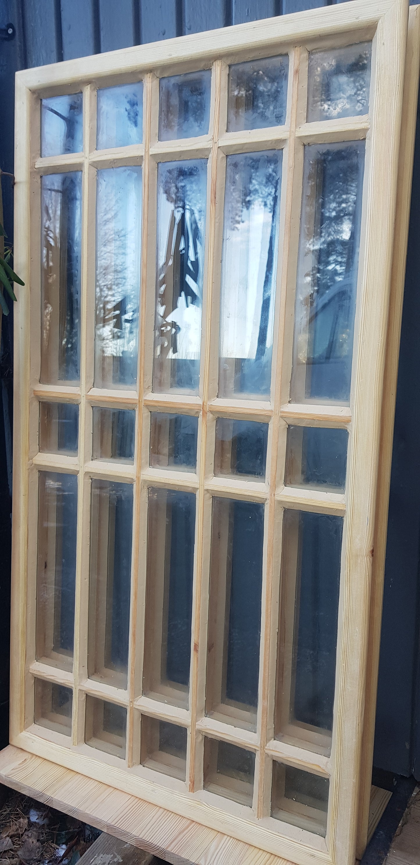 Art 802 B118 H218 med 12 st fönster med pardörr ( pardörr 16000 kr) ( fönster 4000 kr per st)