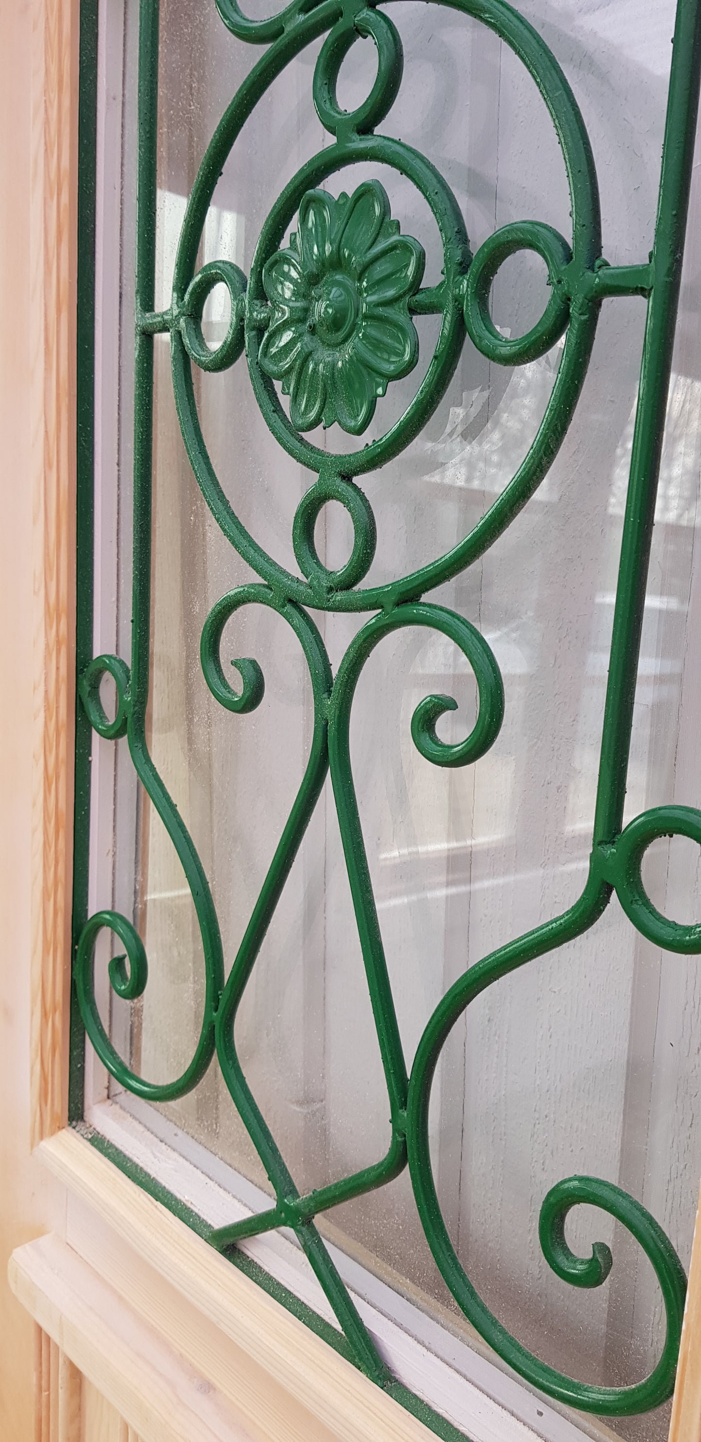 Art 33V Ny pardörr i gammal stil med dubbelt glas inklusive karm B130 cm H210 cm BR 110 cm pris: 19000 kr