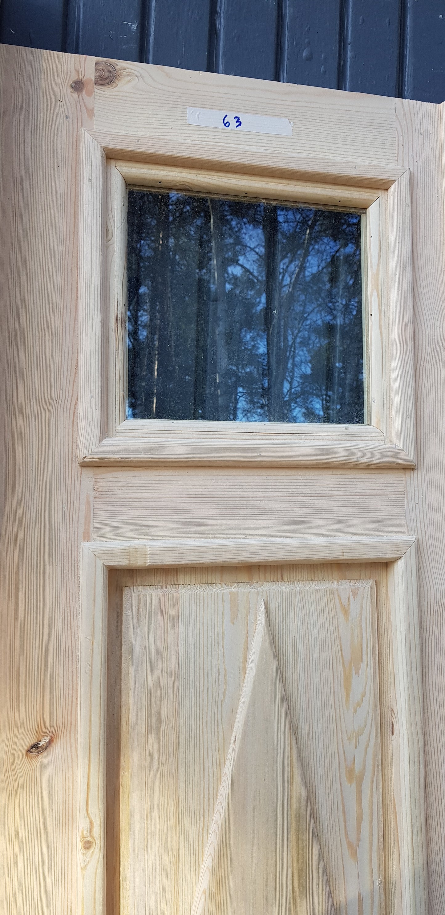 ARTIKELNUMMER 312 Nytillverkade pardörrar med dubbelglas i gammal stil inkl karm,