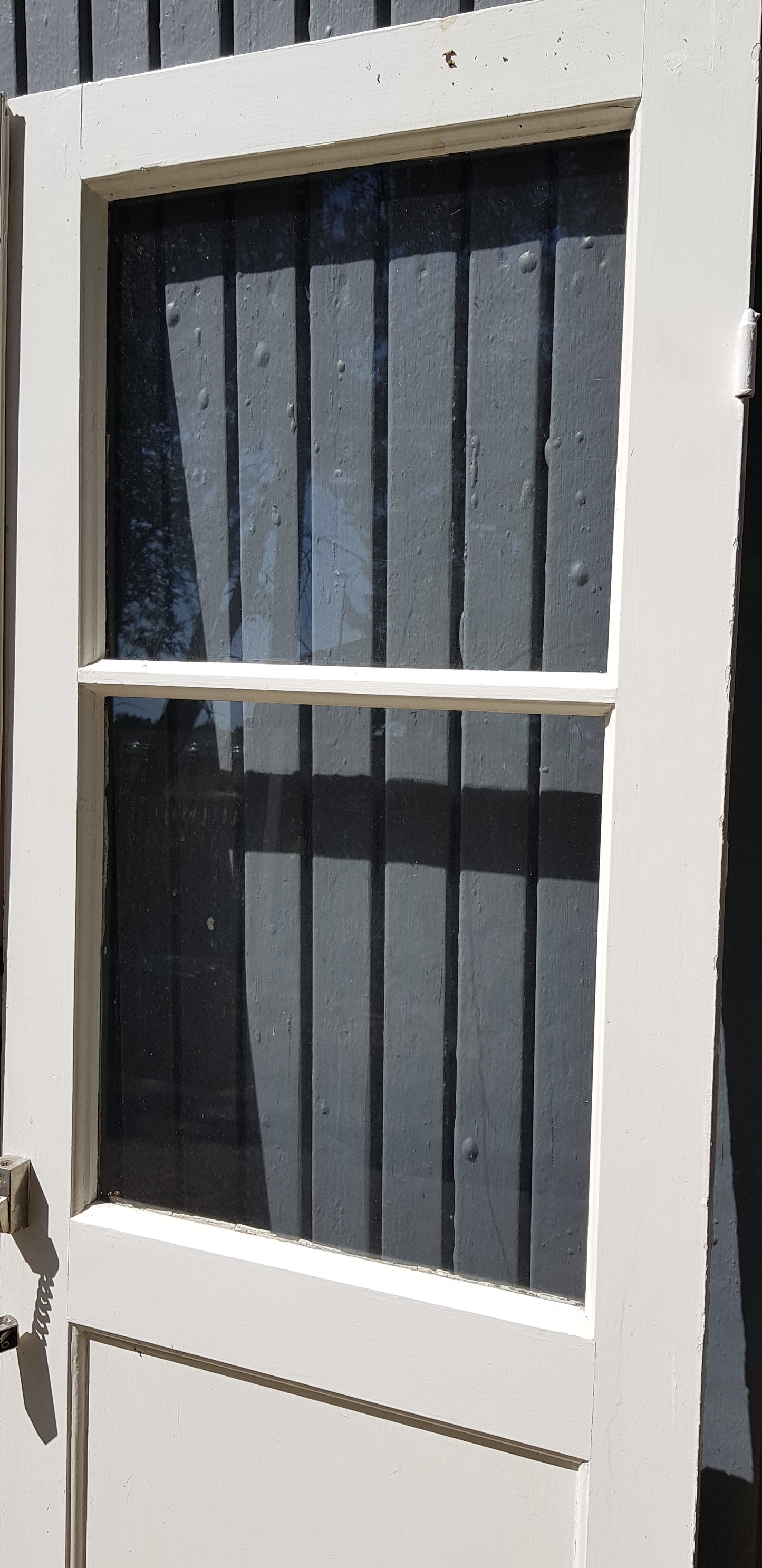 *Fin dubbel gammal kopplad altandörr med nytillverkad karm,  har munblåst glas, Bredd 145 cm  Höjd 189.5 cm tjocklek 10 cm, Pris dörr : 6000 krPris nytillverkad karm: 1000 kr﻿, ARTIKELNUMMER 255