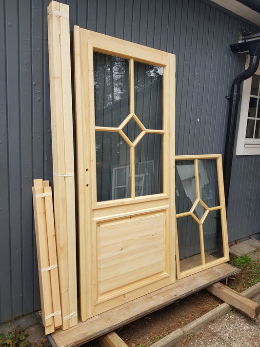 Art 838A  såld b100 h210   13000 kr höger