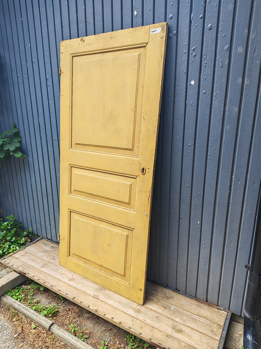 art 1000 B84,5 H181 D2,8 pris 3500kr