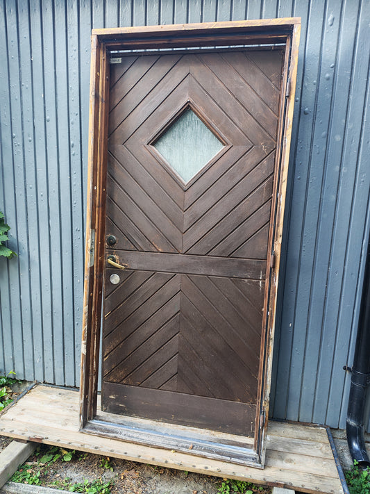 Art 1000A B100 H210 pris 6000 KR