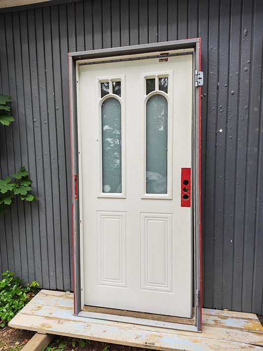 art 1000Q B100 H210 8000kr höger