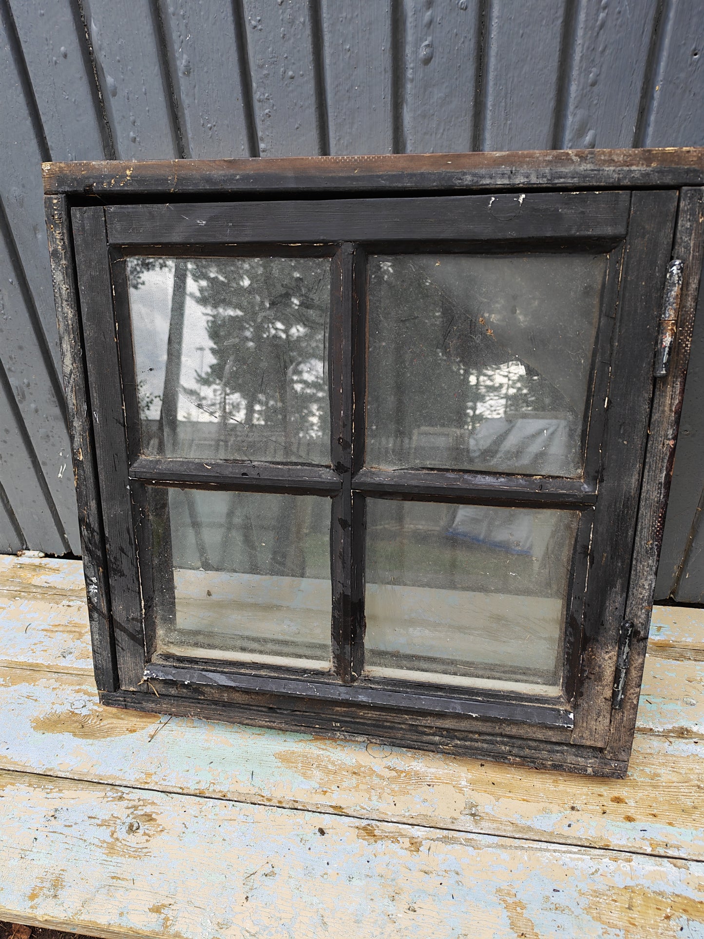 ART 04  B60   H60   D10,5    PRIS 2500 KR