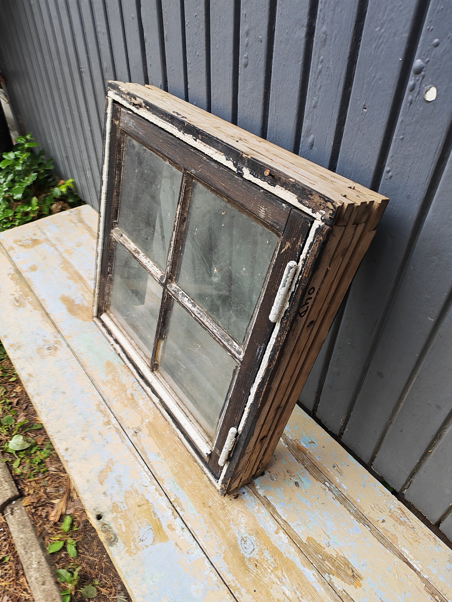 ART 04D    B60   H60   D10,5    PRIS 2500 KR