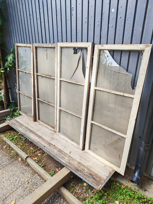 ART 04M 4ST B50 H122 D2, 5 PRIS 700kr KR PER ST 2ST HEL GLAS 2ST TRASIGA GLAS