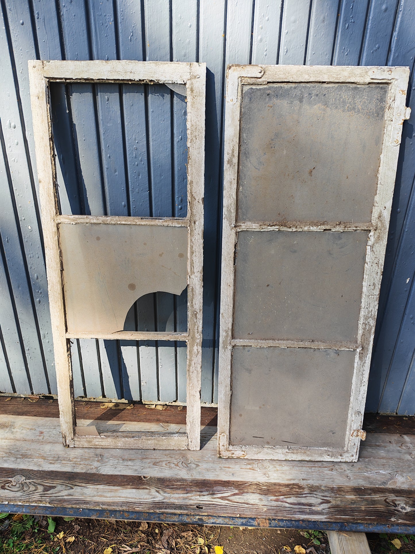 ART 04N  2ST  B49  H126  D3  PRIS 700kr KR PER ST 1ST HEL GLAS 1ST TRASIGA GLAS