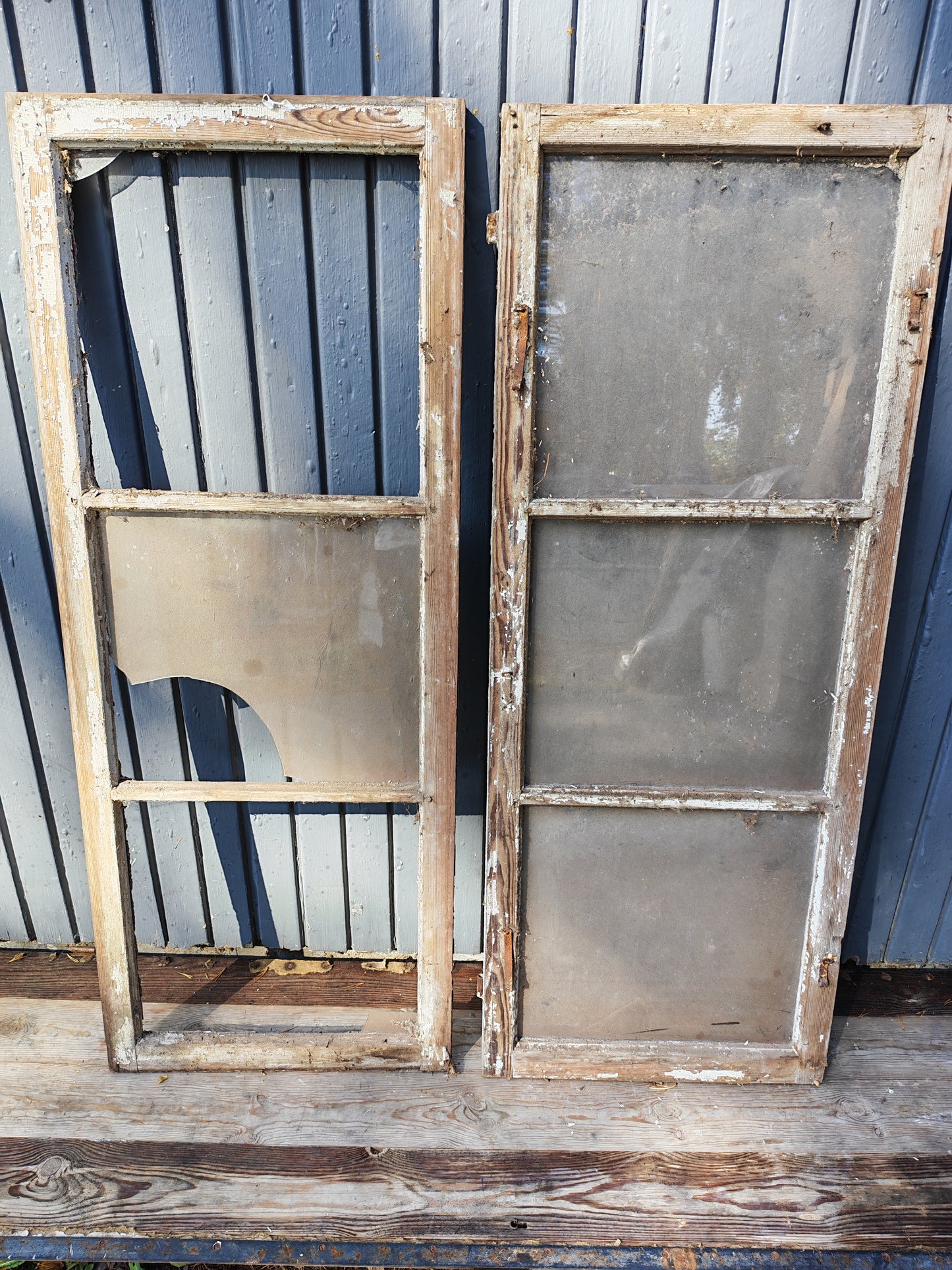 ART 04N  2ST  B49  H126  D3  PRIS 700kr KR PER ST 1ST HEL GLAS 1ST TRASIGA GLAS