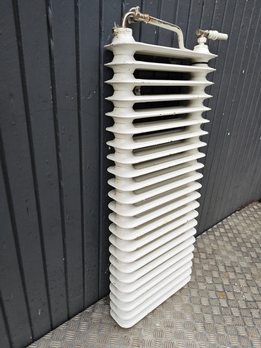 ART 22L   B105  H44  D13  PRIS 3500 00 KR