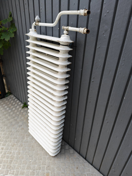 ART 22R B107 H44 D13 PRIS 3500 KR