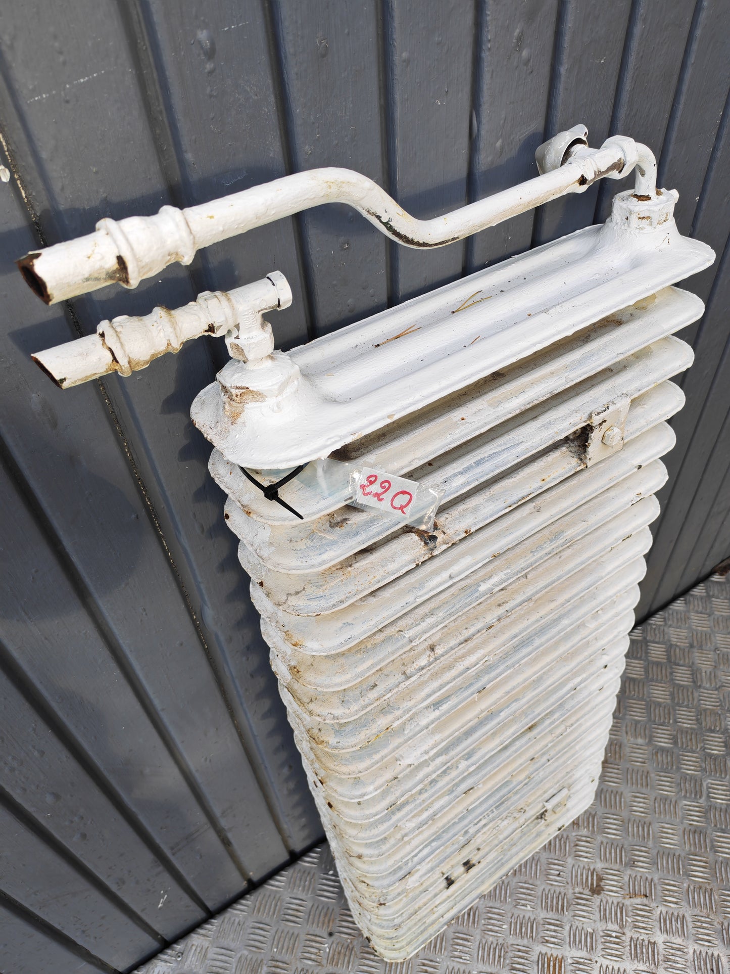 ART 22Q   B100  H44  D13  PRIS 3500 KR