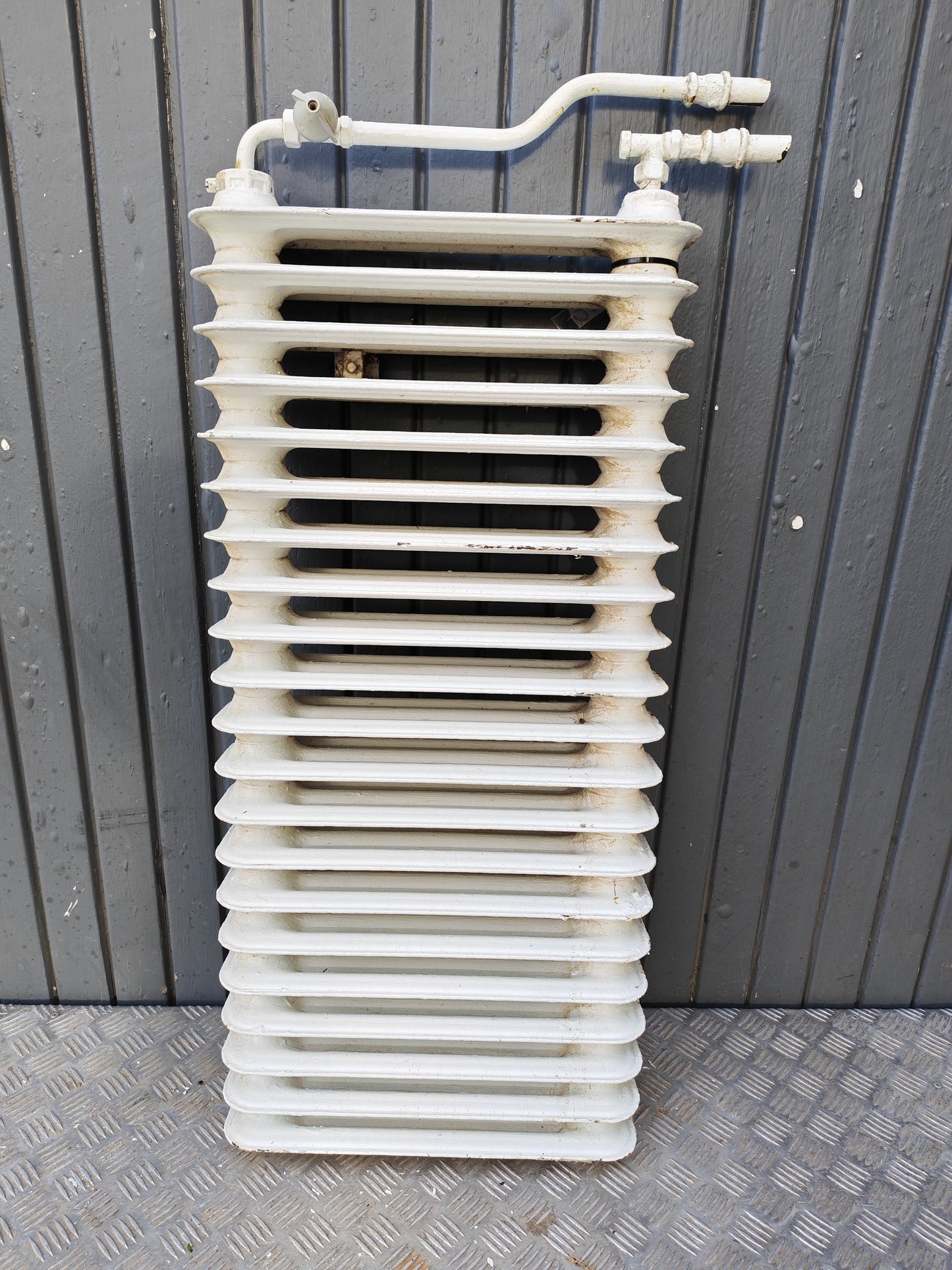 ART 22Q   B100  H44  D13  PRIS 3500 KR