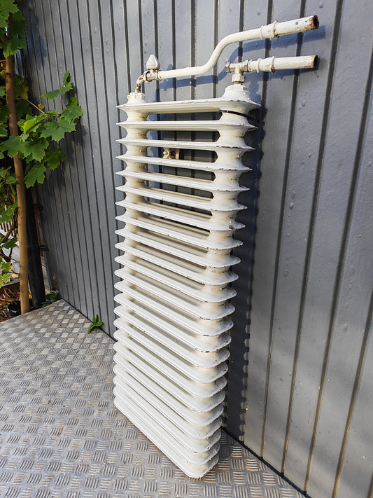 ART 22P   B110  H44  D13  PRIS 3500 KR