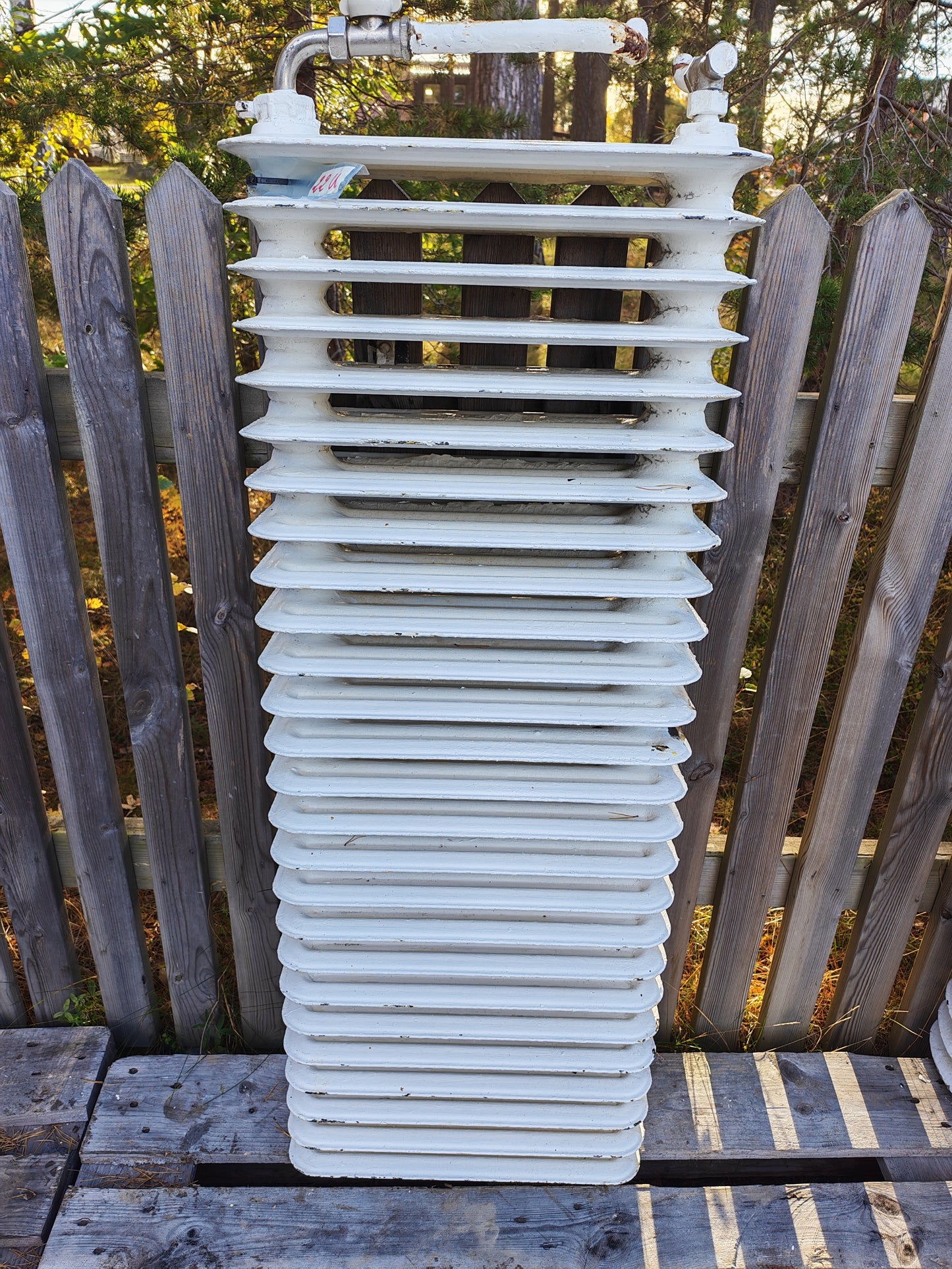 ART 22U   B120  H44  D20  PRIS 4500 KR