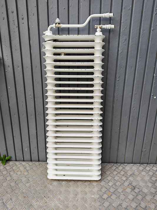 ART 22J  B115  H44  D13  PRIS 4000 KR