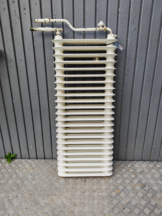 ART 22i B105 H44 D13 PRIS 3500 KR