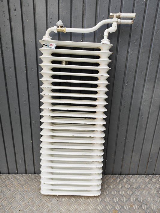 ART 22C   B110  H44  D13  PRIS 3500 KR