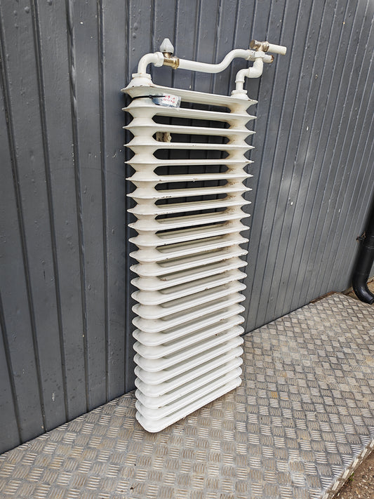 ART 22C   B110  H44  D13  PRIS 3500 KR