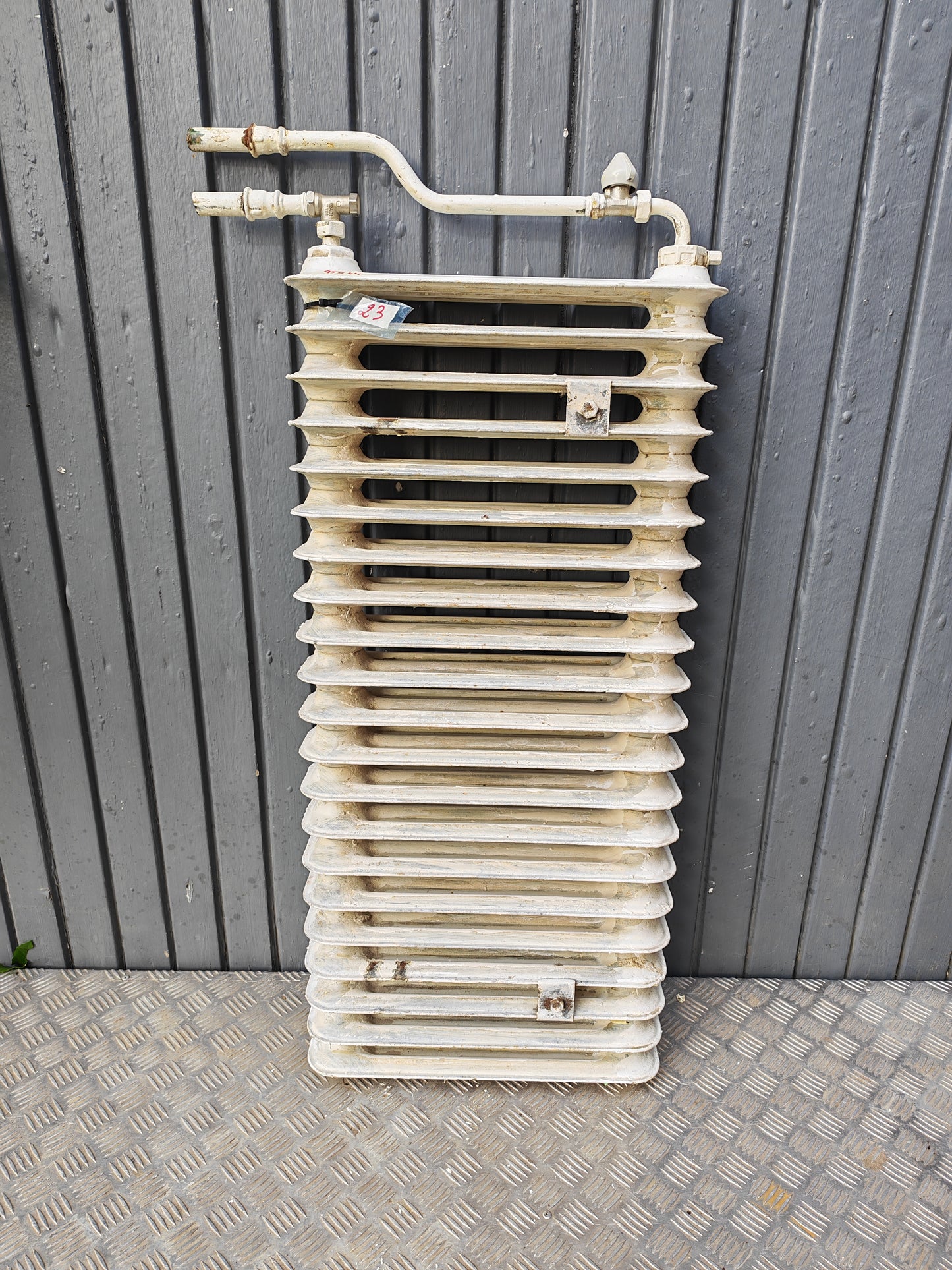 ART 23   B95  H44  D13  PRIS 3500 KR