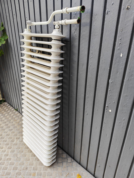 ART 23A   B110 H44  D13  PRIS 3500 KR