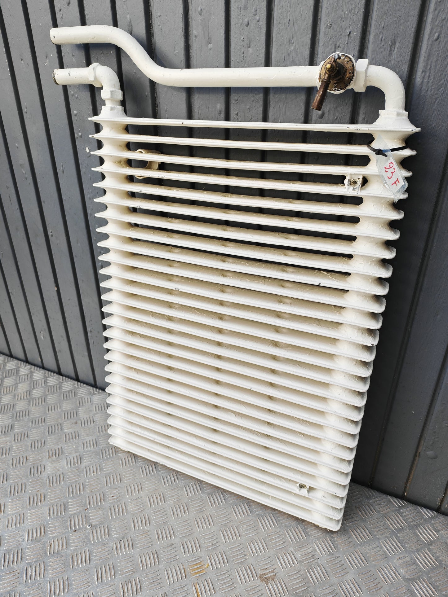 ART 23F  B80 H58 D7 MED SLOTVRED PRIS 3500KR