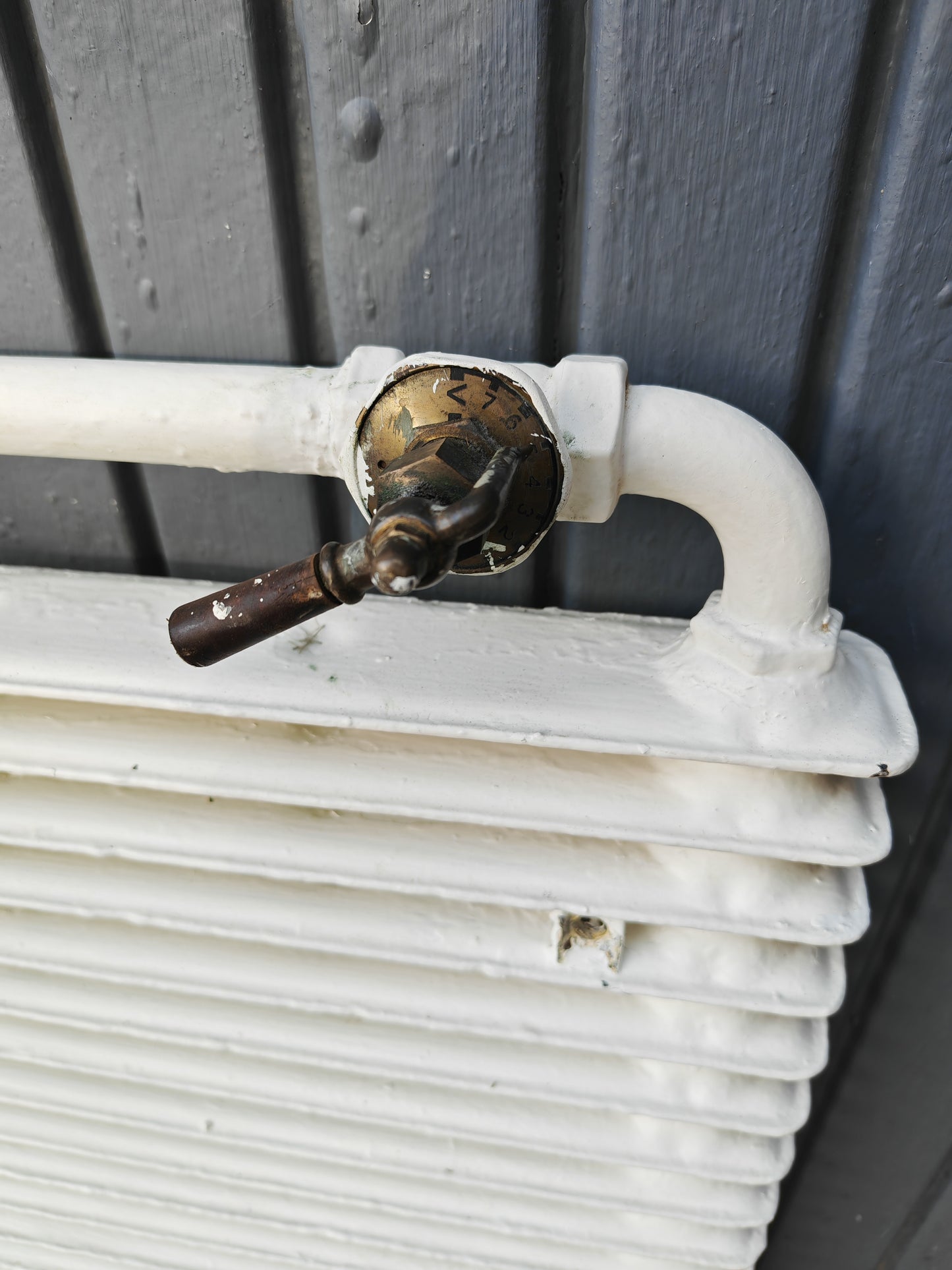 ART 23I  B70 H58 D7 MED SLOTVRED PRIS 3500KR